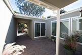 840 La Para Ave, Palo Alto 94306 - Courtyard (A)
