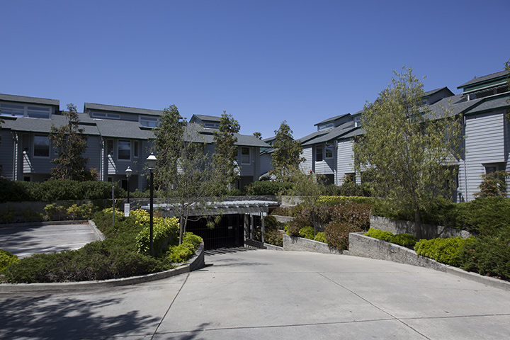 Parking picture - 731 Loma Verde Ave, Unit B, Palo Alto 94303