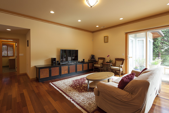 1806 Mark Twain St - Living Room