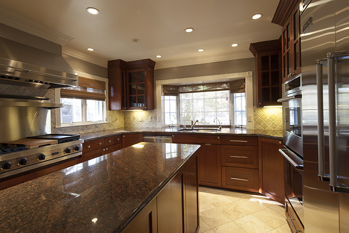 2342 Middlefield Rd - Kitchen