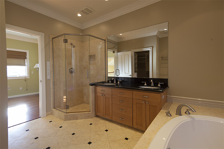Master Bath (B) picture - 2342 Middlefield Rd, Palo Alto 94301