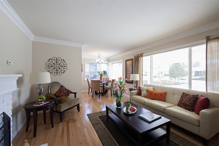 Living Room (C) picture - 4897 Miramar Ave, San Jose 95129