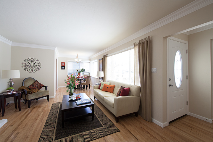 Living Room (D) picture - 4897 Miramar Ave, San Jose 95129