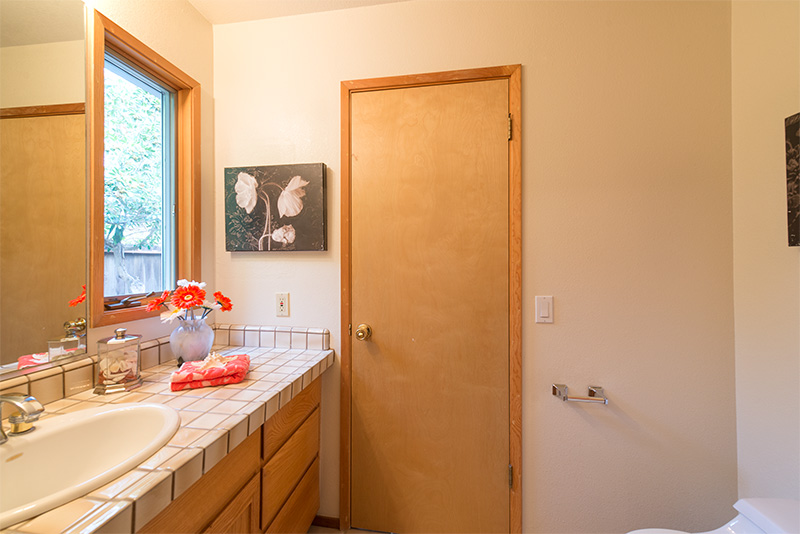 Bathroom 3 (A) picture - 1705 Orr Ct, Los Altos 94024