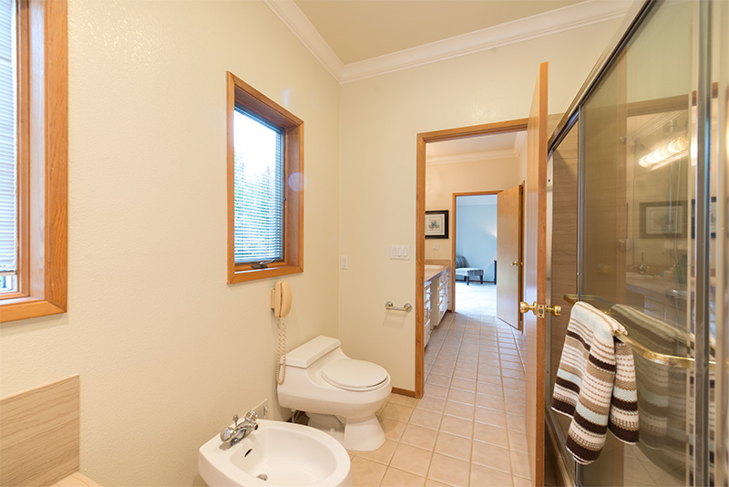 Master Bath (C) Picture - 1705 Orr Ct, Los Altos 94024 Master Bath (C) picture - 1705 Orr Ct, Los Altos 94024