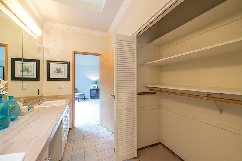 Master Bath (D) Picture - 1705 Orr Ct, Los Altos 94024 Master Bath (D) picture - 1705 Orr Ct, Los Altos 94024
