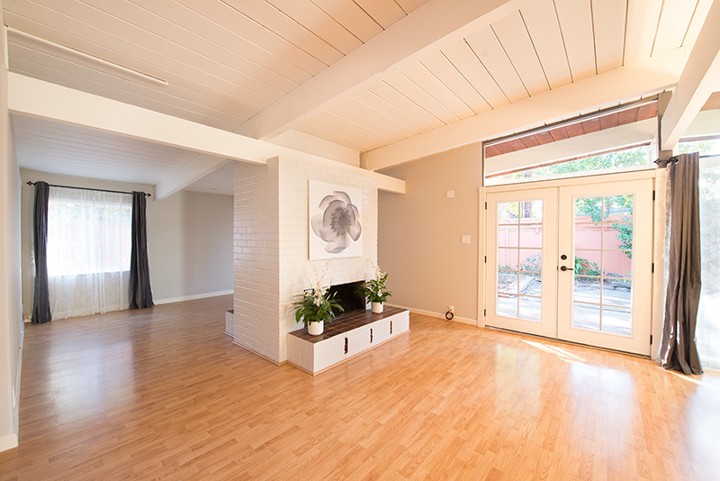 Family Room picture - 3661 Ramona Cir, Palo Alto 94306