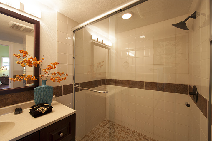 Master Bath (B) Picture - 731 San Benito Ave, Menlo Park 94025 Master Bath (B) picture - 731 San Benito Ave, Menlo Park 94025