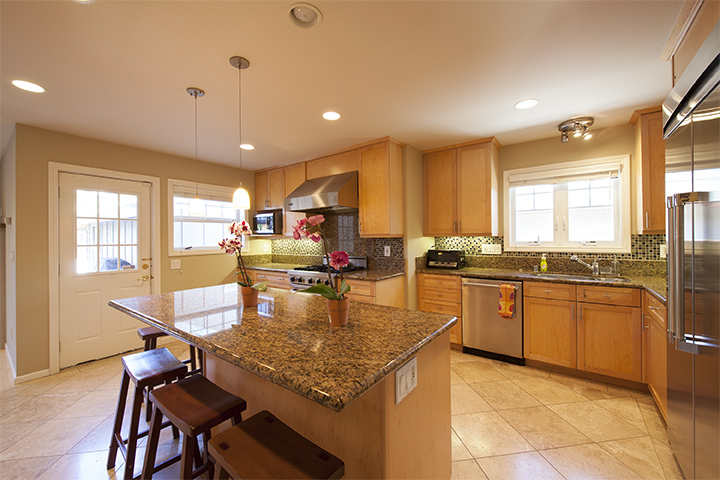 239 Sequoia Ave, Redwood City - Kitchen