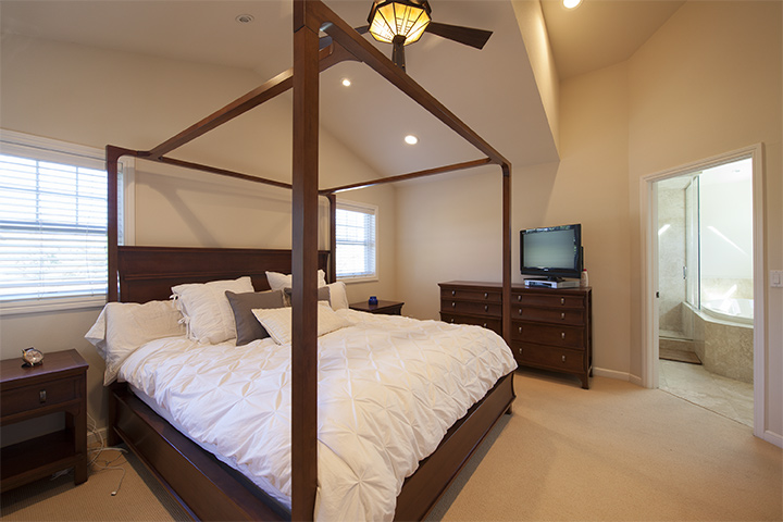 Master Bedroom (A) picture - 239 Sequoia Ave, Redwood City 94061