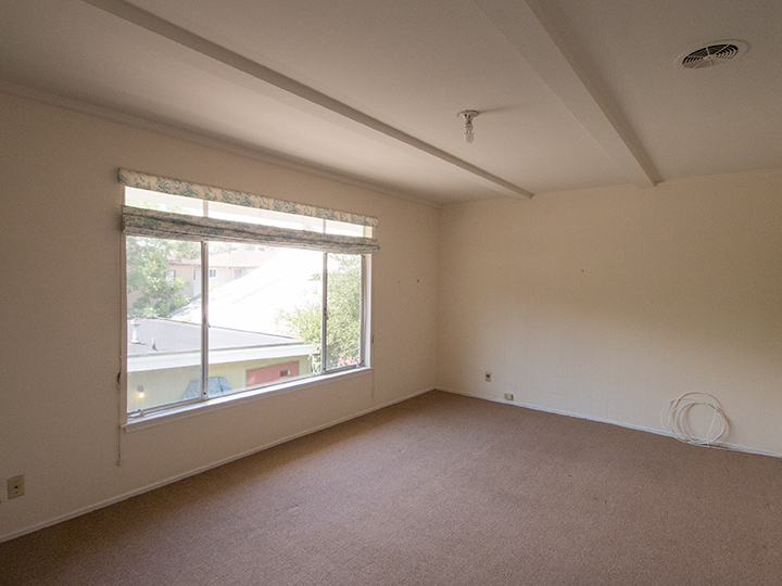 Bedroom 1 picture - 2264 Yale St, Palo Alto 94306