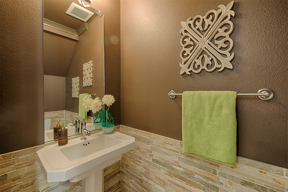 Half Bath picture - 860 Altaire Walk, Palo Alto 94303