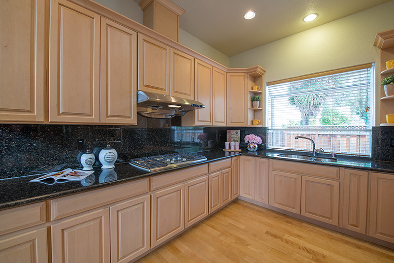 Kitchen (B) Picture - 25 Amherst Ct, Menlo Park 94025 Kitchen (B) picture - 25 Amherst Ct, Menlo Park 94025