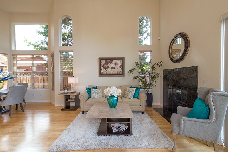 Living Room (D) picture - 25 Amherst Ct, Menlo Park 94025