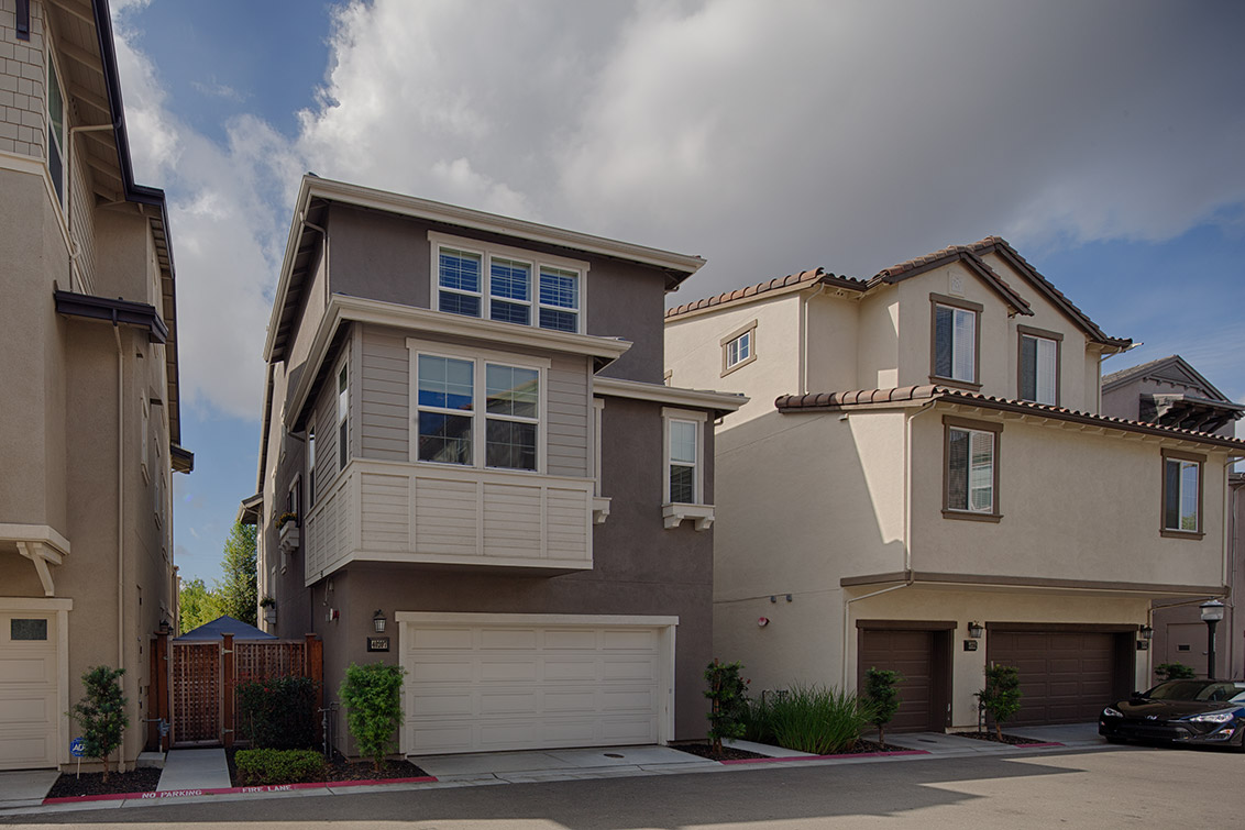 Garage (A) picture - 40207 Antigua Rose Ter, Fremont 94538