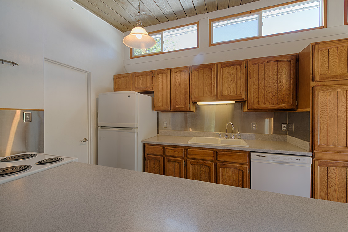 Kitchen picture - 381 Carolina Ln, Palo Alto 94306