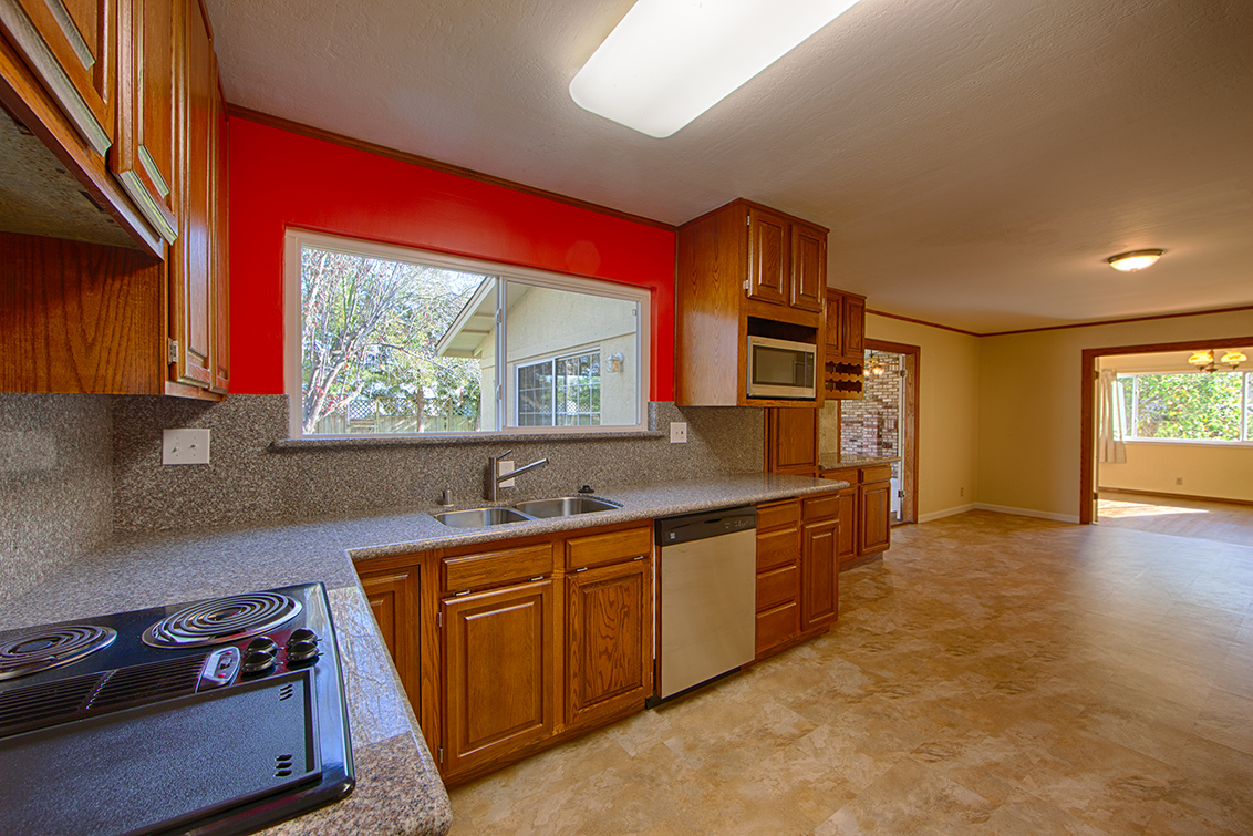 Kitchen - 5524 Chapman Dr, Newark 94560