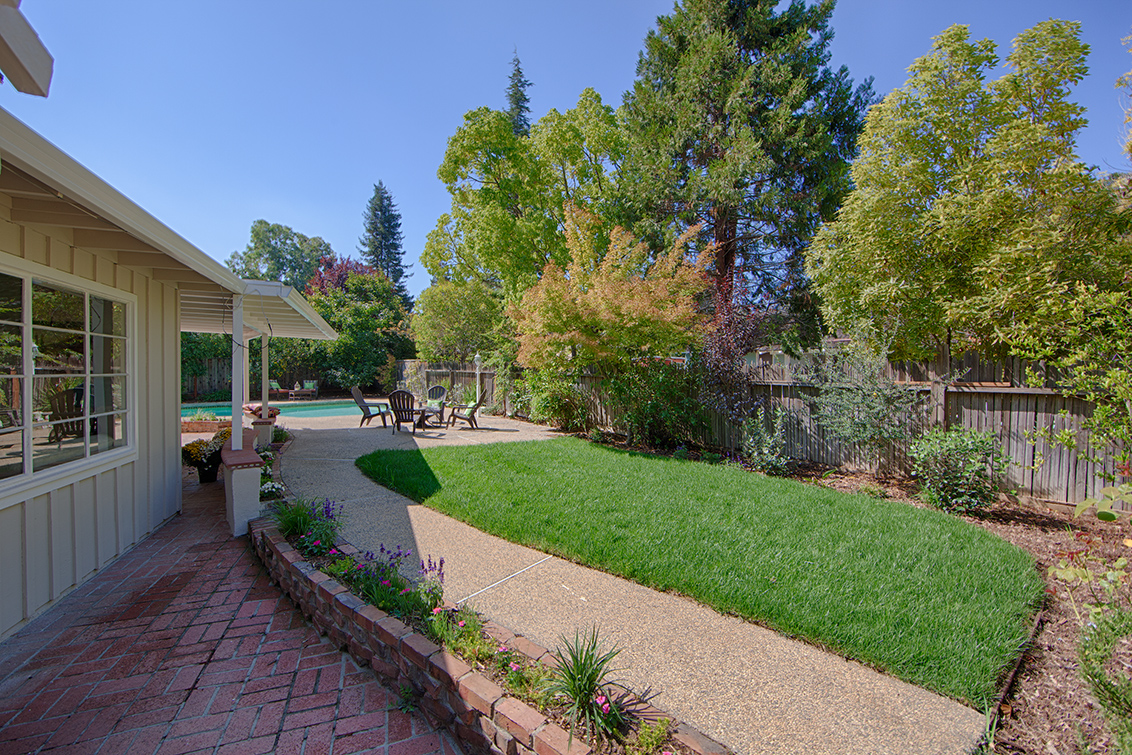 Backyard (A) Picture - 170 Frederick Ct, Los Altos 94022 Backyard (A) picture - 170 Frederick Ct, Los Altos 94022