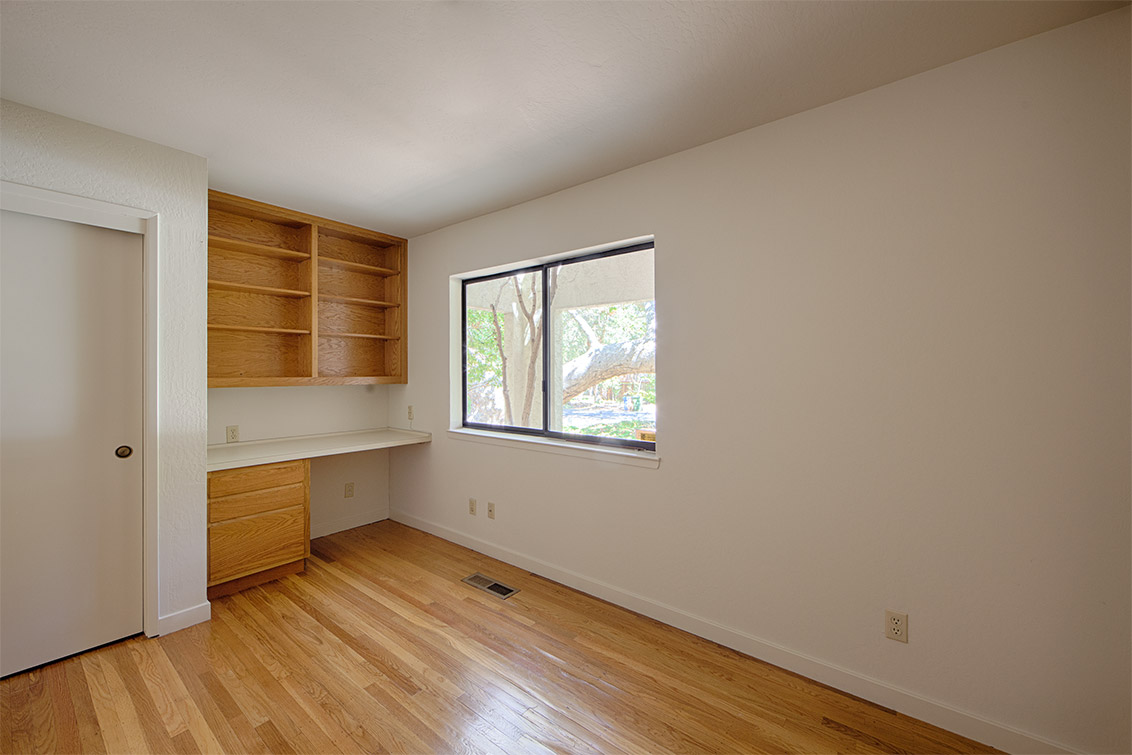 Bedroom 2 picture - 524 Gerona Rd, Stanford 94305