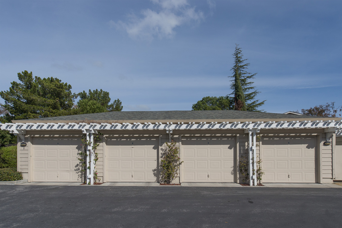 Garage Typical (A) picture - 2111 Hastings Shore Ln, Redwood Shores 94065