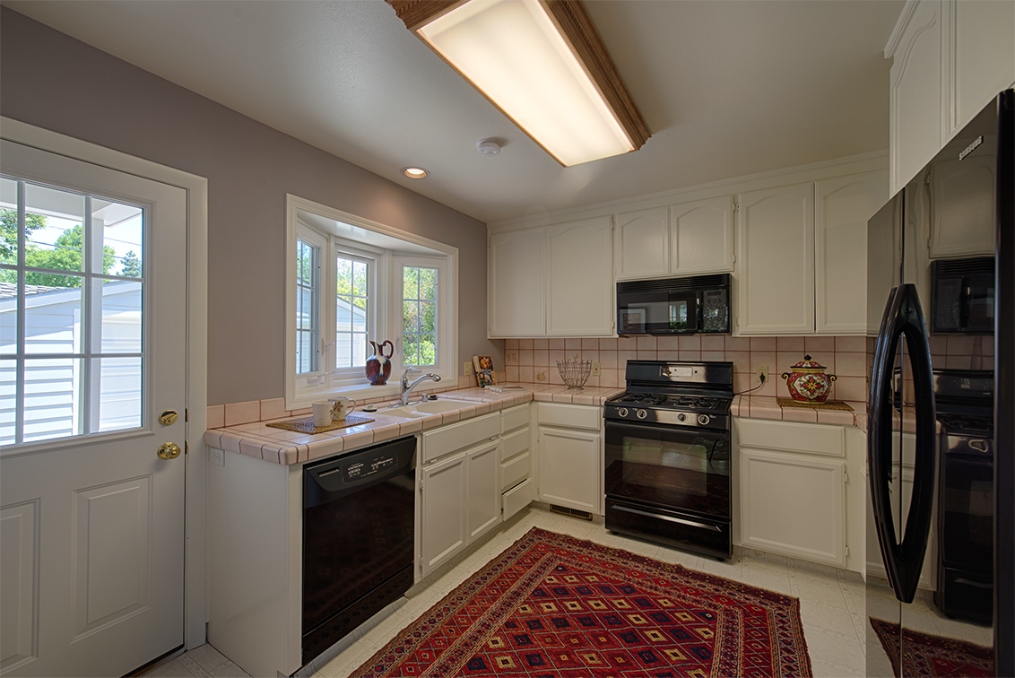 Kitchen - 3713 Ortega Ct, Palo Alto 94303