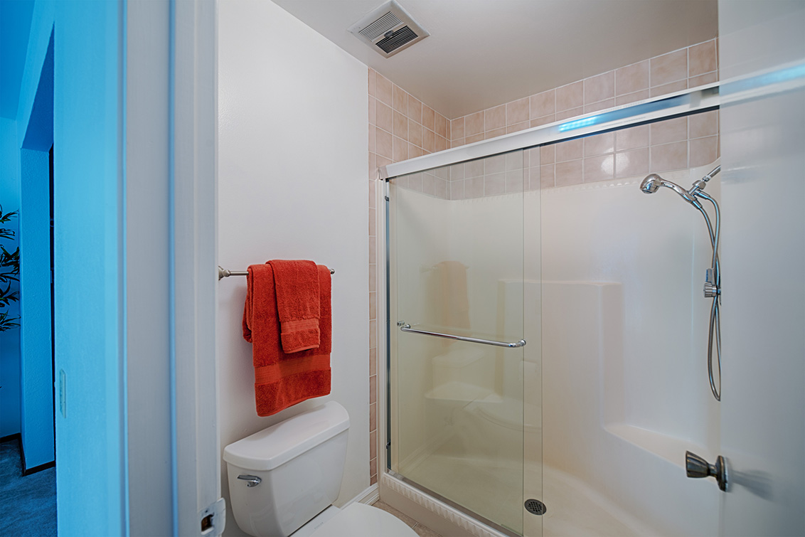 Master Bath (B) Picture - 8077 Park Villa Cir, Cupertino 95014 Master Bath (B) picture - 8077 Park Villa Cir, Cupertino 95014
