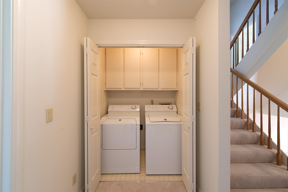 Laundry (A) Picture - 1816 Park Vista Cir, Santa Clara 95050 Laundry (A) picture - 1816 Park Vista Cir, Santa Clara 95050