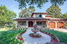 881 parma way, Los Altos