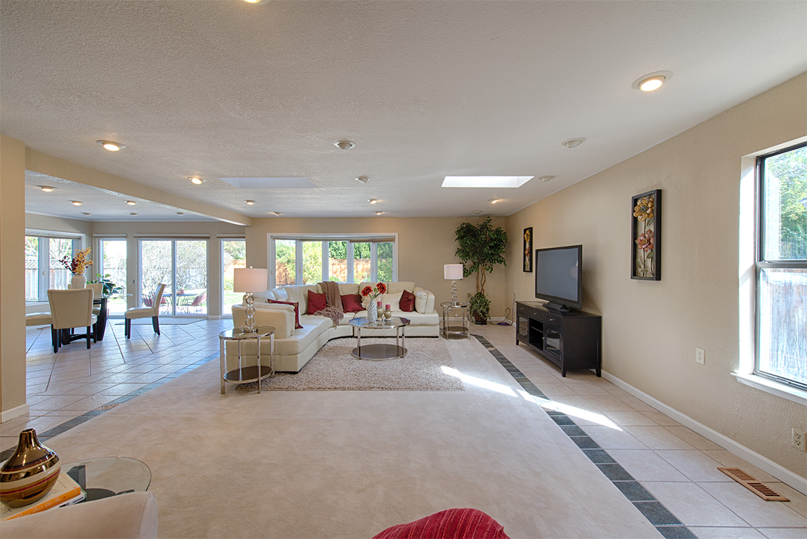 Family Room (C) picture - 22149 Rae Ln, Cupertino 95014