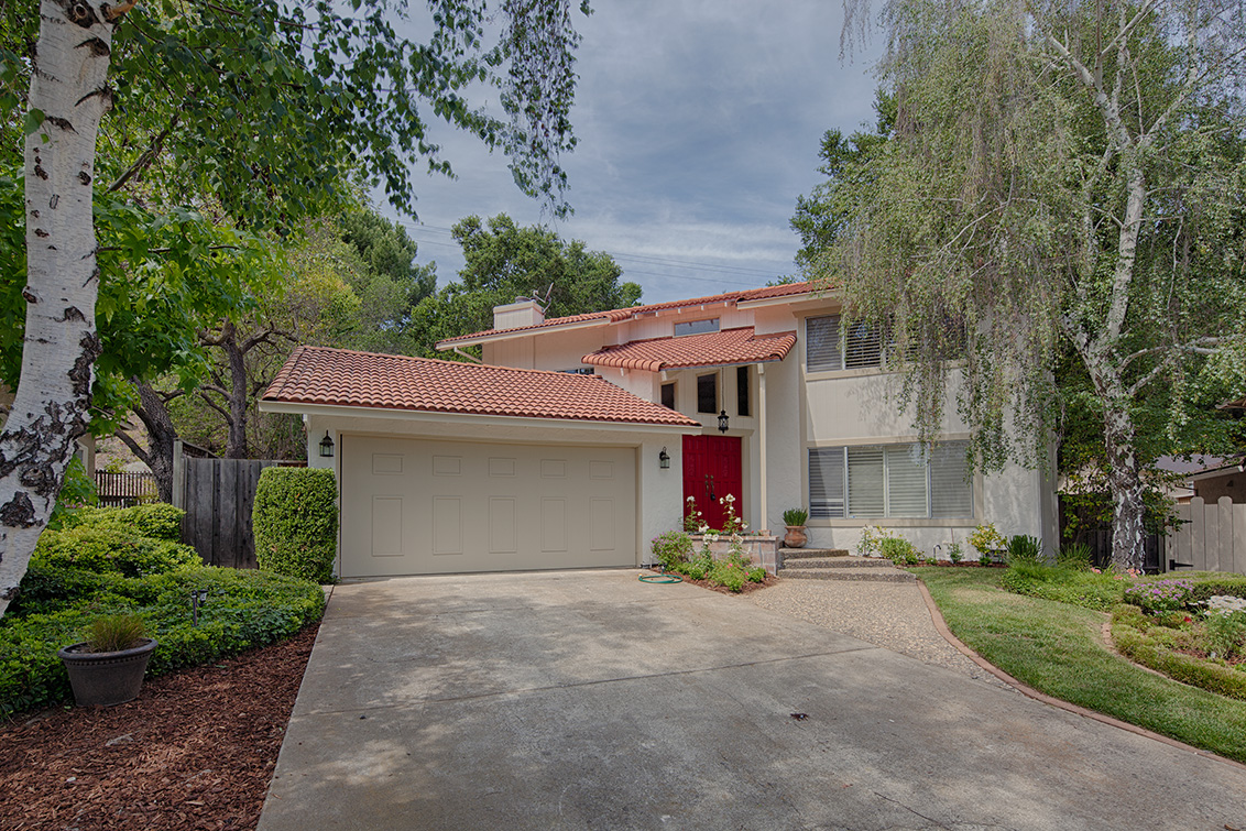 10385 Rivercrest Ct - Cupertino