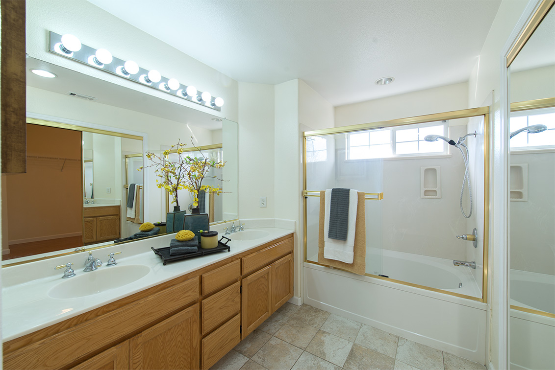 Master Bath (A) picture - 2248 Schott Ct, Santa Clara 95054