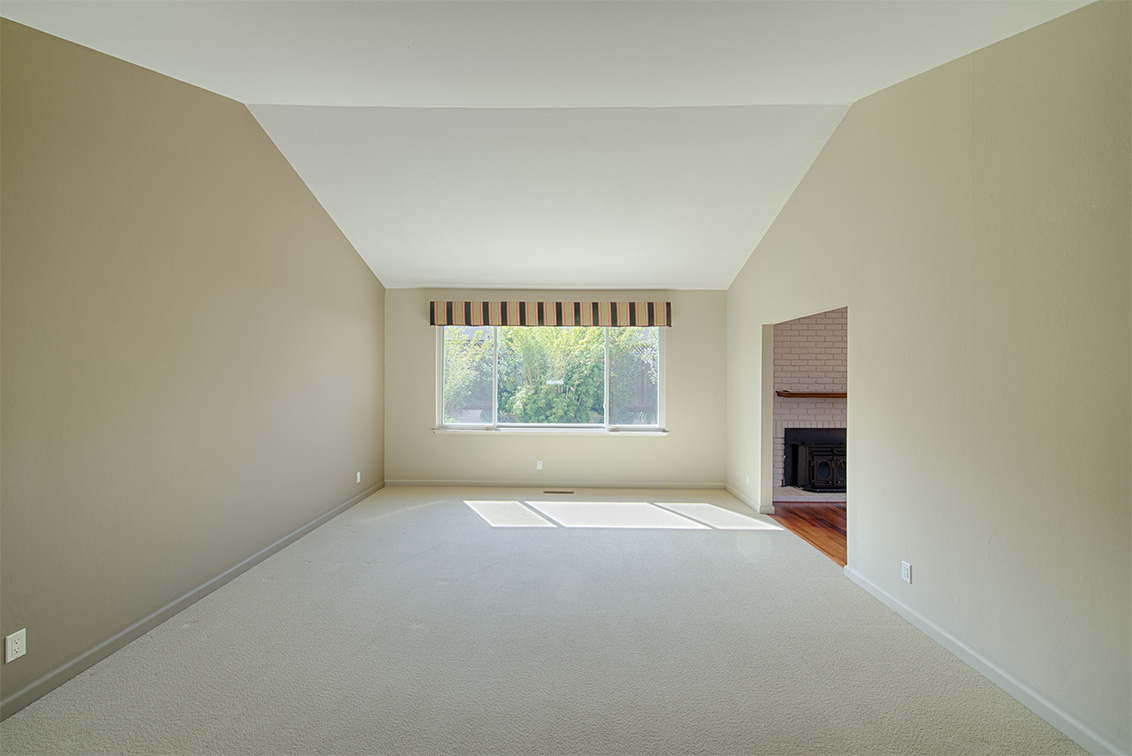 Living Room (B) picture - 651 Spruce Dr, Sunnyvale 94086