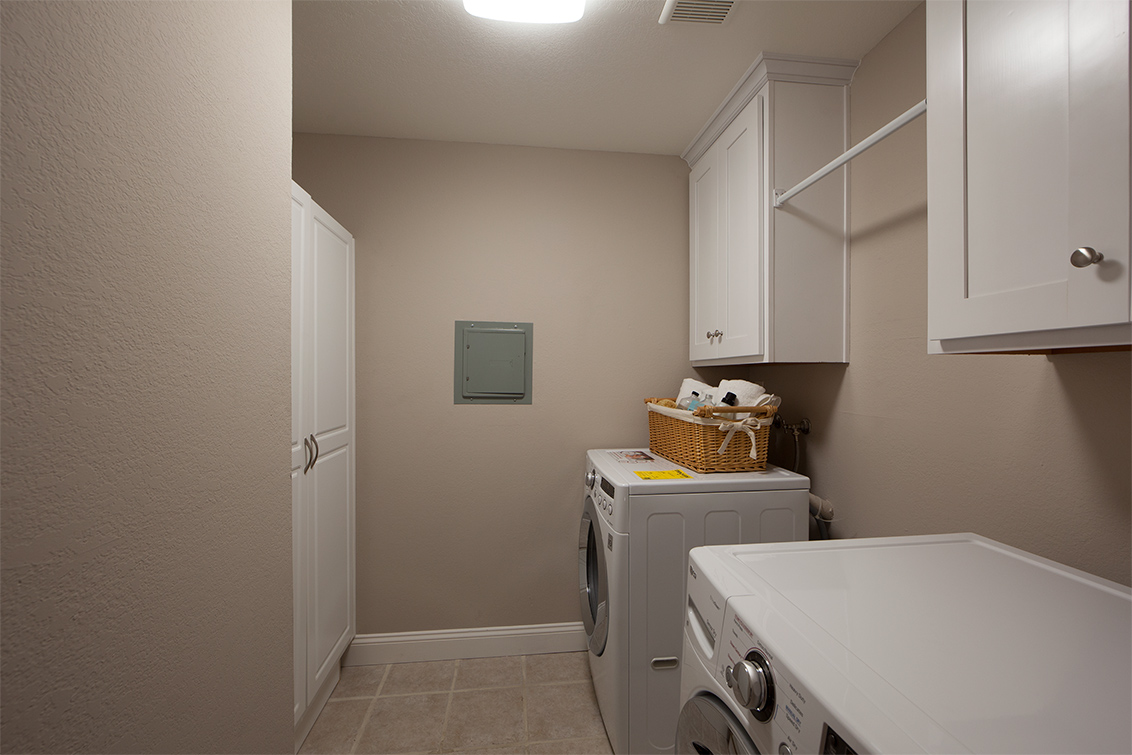 Laundry picture - 4152 Thain Way, Palo Alto 94306
