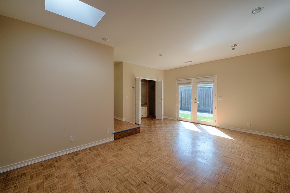 Master Bedroom (A) picture - 47 Walnut Ave, Atherton 94027