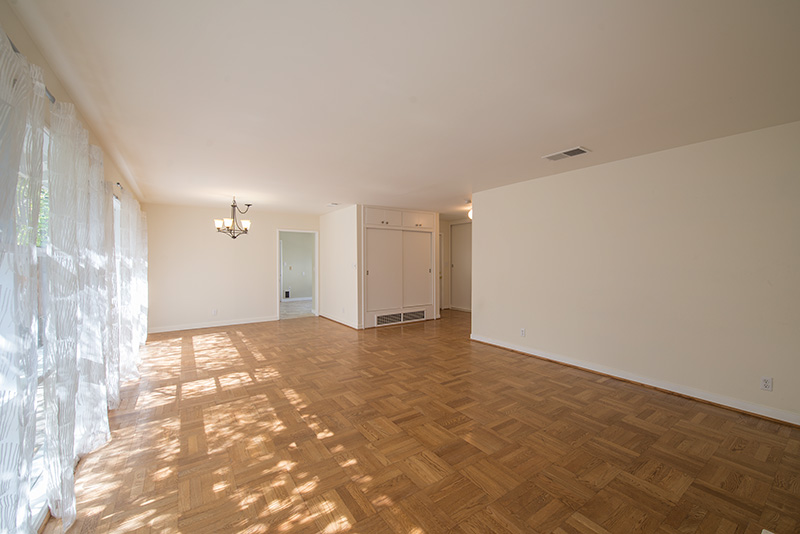 Living Dining Room picture - 291 Walter Hays Dr, Palo Alto