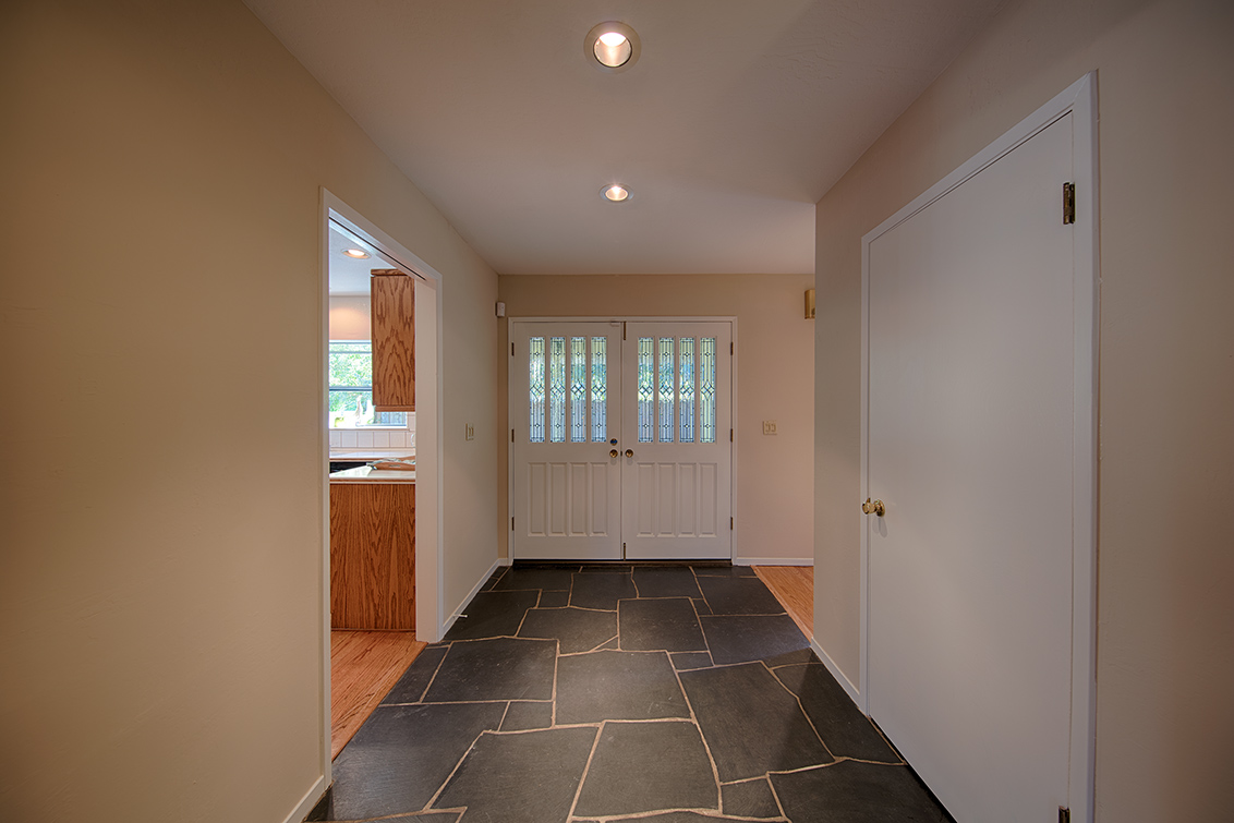 Entrance (A) Picture - 1524 Kathy Ln, Los Altos 94024 Entrance (A) picture - 1524 Kathy Ln, Los Altos 94024
