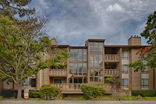 Mountain View Real Estate - 49 Showers Dr W108