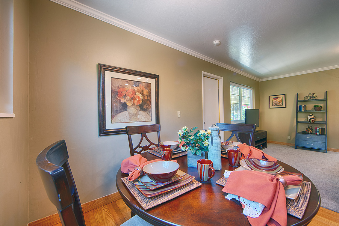 Breakfast Area (B) Picture - 105 Belglen Way, Los Gatos 95032 Breakfast Area (B) picture - 105 Belglen Way, Los Gatos 95032