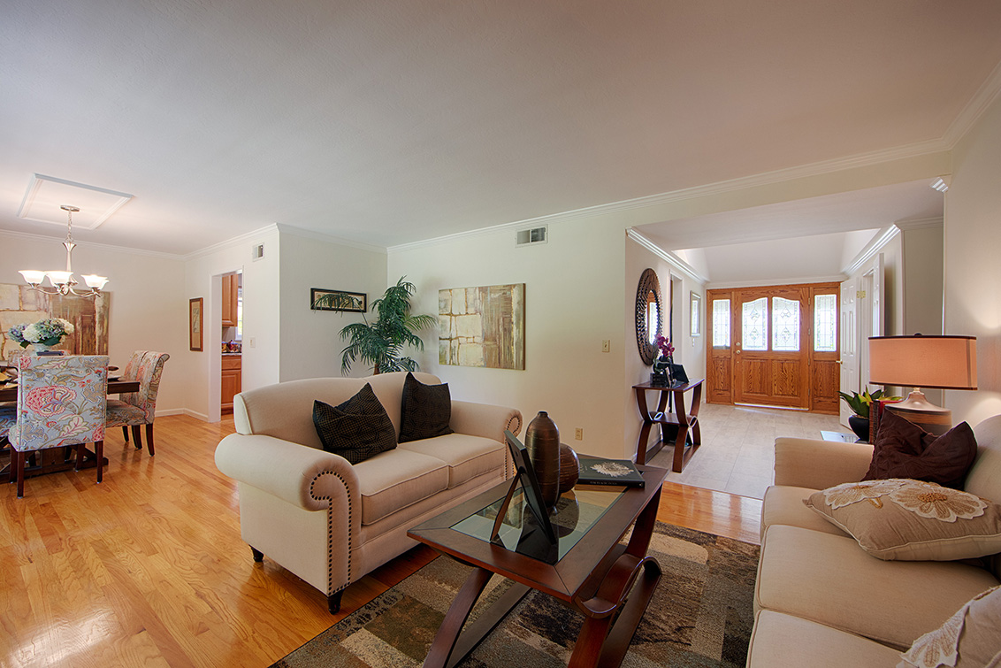 Living Room (C) Picture - 105 Belglen Way, Los Gatos 95032 Living Room (C) picture - 105 Belglen Way, Los Gatos 95032