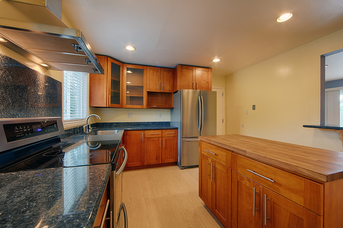 Kitchen - 6239 Castillon Dr, Newark 94560