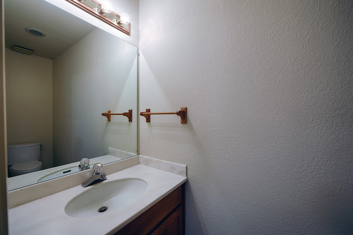 Half Bath (A) Picture - 731 Chestnut St 100, San Carlos 94070 Half Bath (A) picture - 731 Chestnut St 100, San Carlos 94070