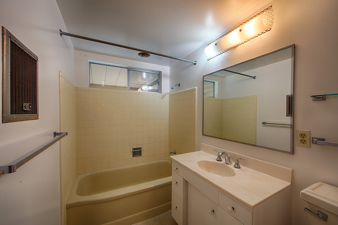 Bathroom 2 (A) Picture - 3111 Cowper St, Palo Alto 94306 Bathroom 2 (A) picture - 3111 Cowper St, Palo Alto 94306