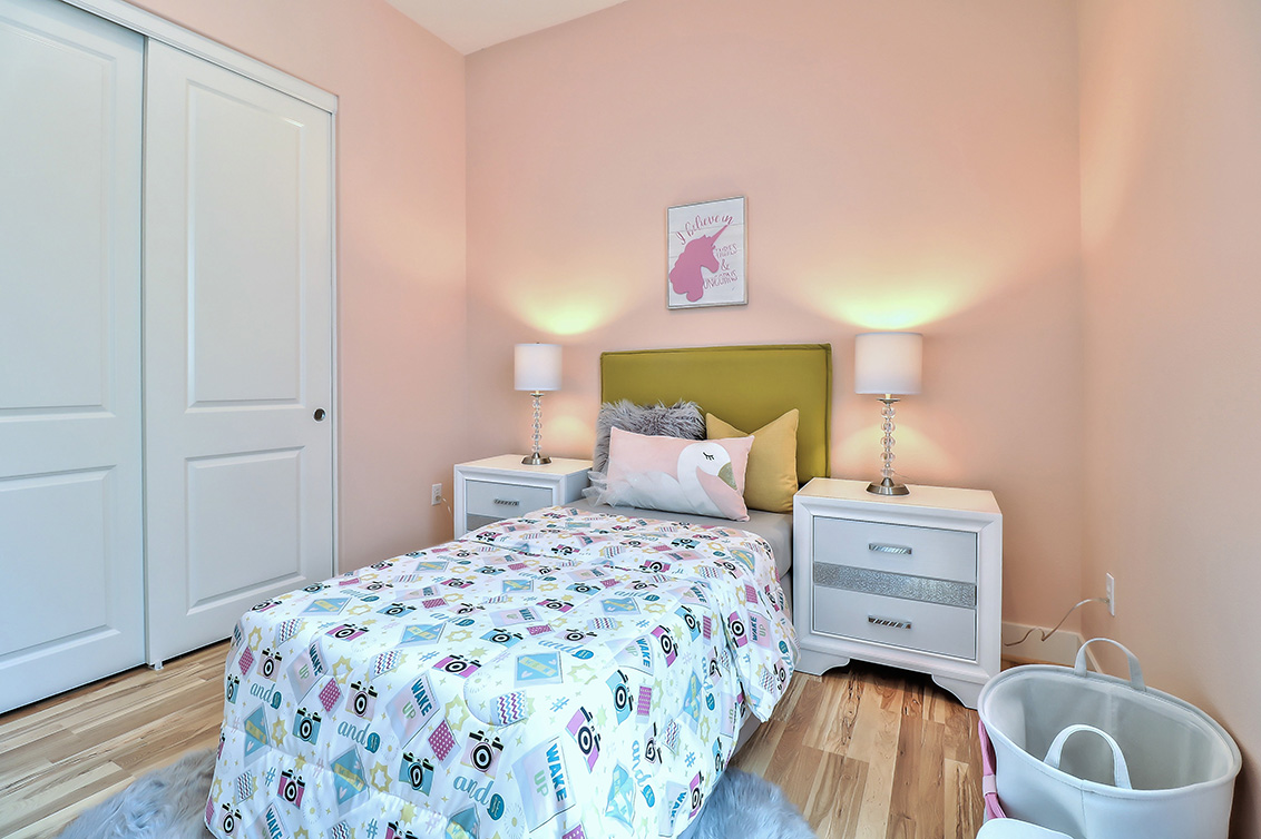 Bedroom 3 (B) Picture - 933 Curlew Ln, Palo Alto 94303 Bedroom 3 (B) picture - 933 Curlew Ln, Palo Alto 94303