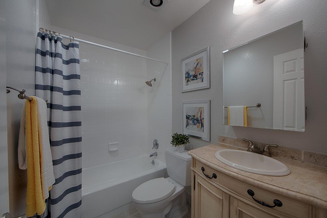 Bathroom (A) picture - 4151 El Camino Way E, Palo Alto 94306