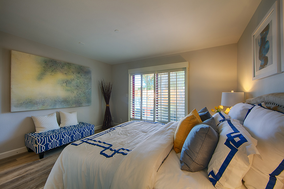 Bedroom (B) picture - 4151 El Camino Way E, Palo Alto 94306