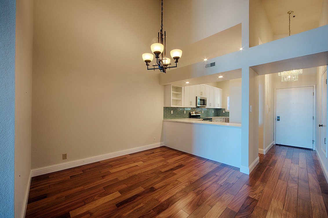 Dining Room (B) picture - 2 Elm St 202, San Carlos 94070