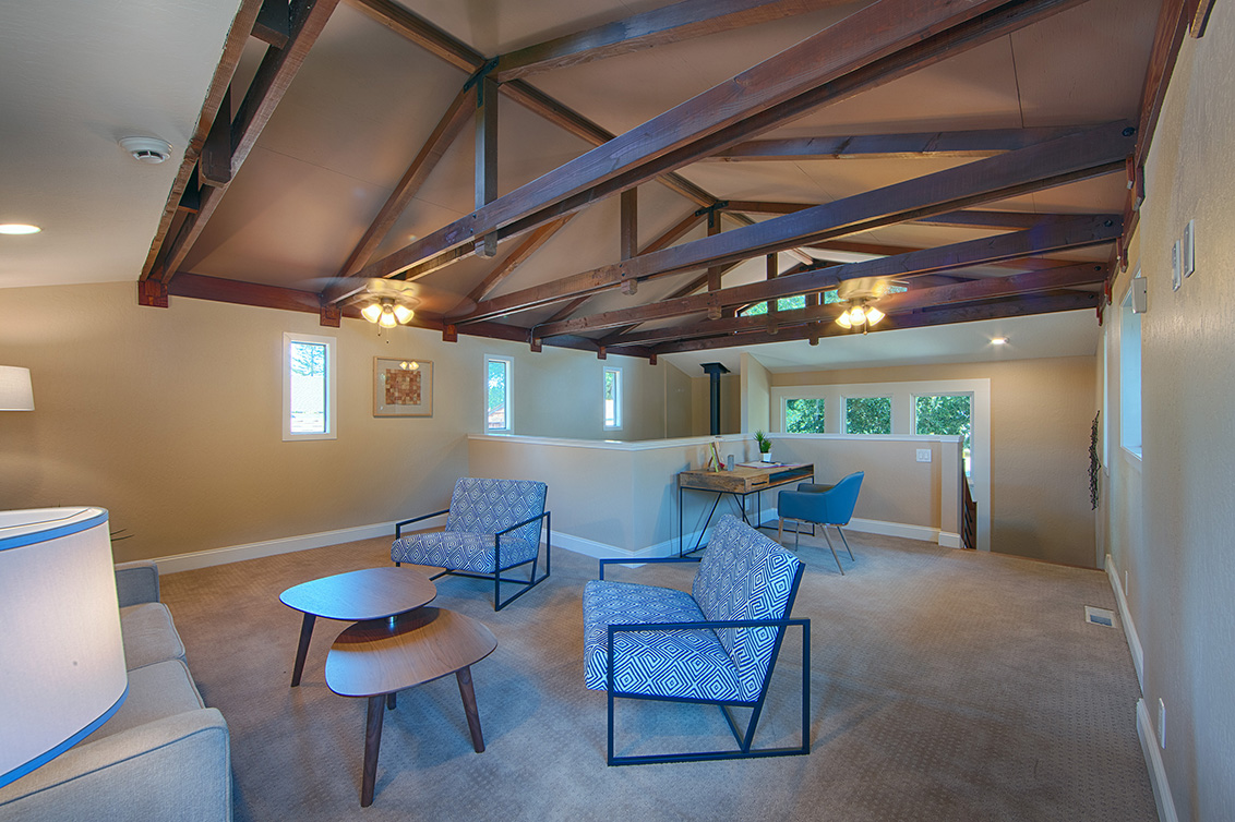 Family Room (D) Picture - 4123 Fair Oaks Ave, Menlo Park 94025 Family Room (D) picture - 4123 Fair Oaks Ave, Menlo Park 94025