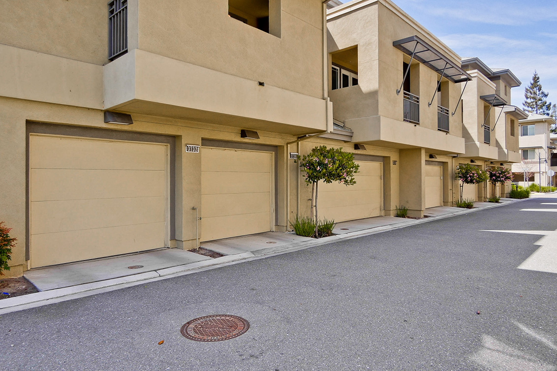 Garage (B) picture - 3732 Feather Ln, Palo Alto 94303