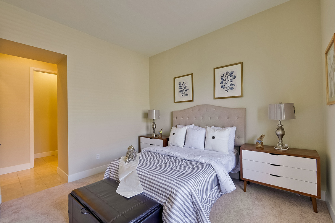 Master Bedroom (B) picture - 3732 Feather Ln, Palo Alto 94303