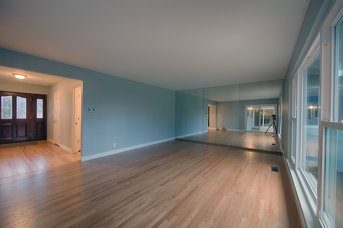 Living Room (D) picture - 1855 Fordham Way, Mountain View 94040